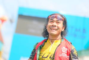 BIB: 100
                            <button type="button" onclick="openModal(21761694)" class="btn btn-primary btn-sm float-right btn-popup" data-toggle="modal" data-target=".modal-high-quality">
                        <i class="fas fa-shopping-cart"></i> Add to Cart
                    </button>
                                            <button type="button" onclick="isThisMe(21761694, true)" class="btn btn-success btn-sm float-right btn-popup btn-isme hidden" data-toggle="tooltip" data-placement="bottom" title="นี่คือรูปของคุณใช่ไหม คลิกที่นี่เพื่อเอาเข้าอัลบั้ม">
                        <i class="fas fa-plus"></i> Add to album
                    </button>
                    <button type="button" onclick="isThisMe(21761694, false)" class="btn btn-warning btn-sm float-right btn-popup btn-isnotme hidden">
                        <i class="fas fa-ban"></i> Remove from album
                    </button>